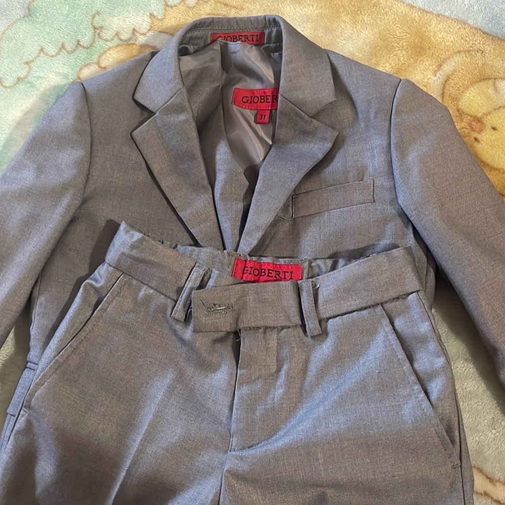 1 set suits for kid